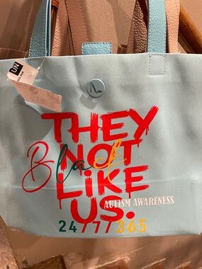 Autism Awareness hand embroidery Blue Tote Bag 🧩